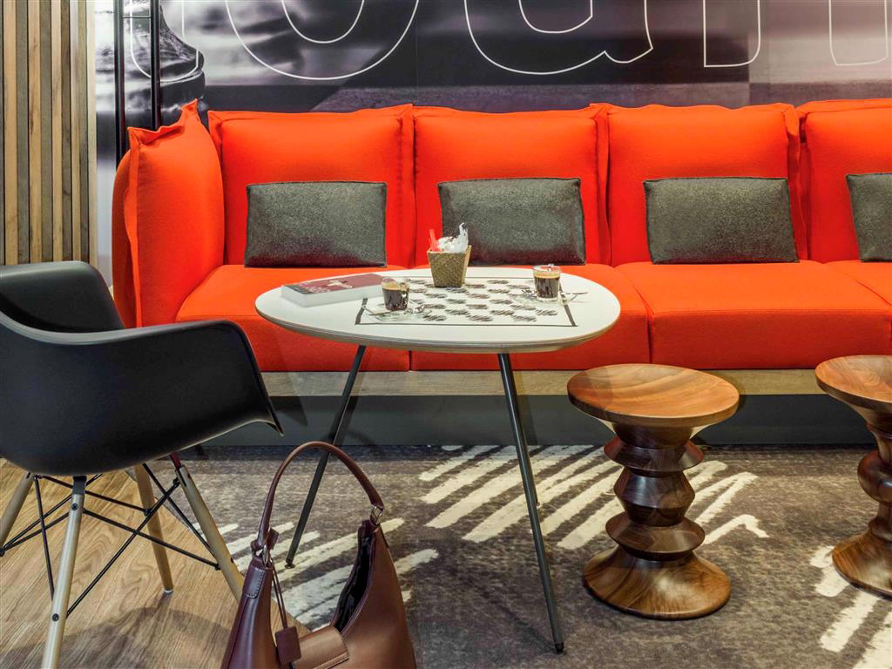 Paris Versailles Hotel 3*