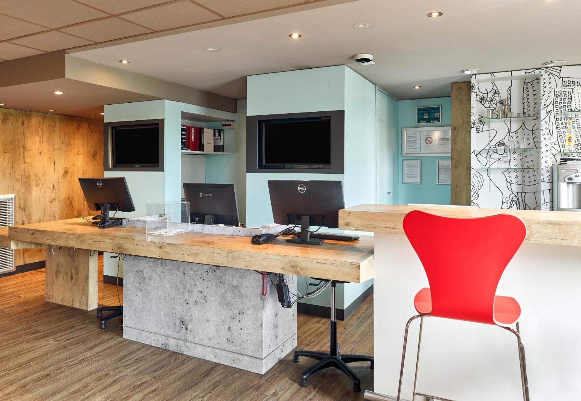 Hotel Paris Versailles 3*